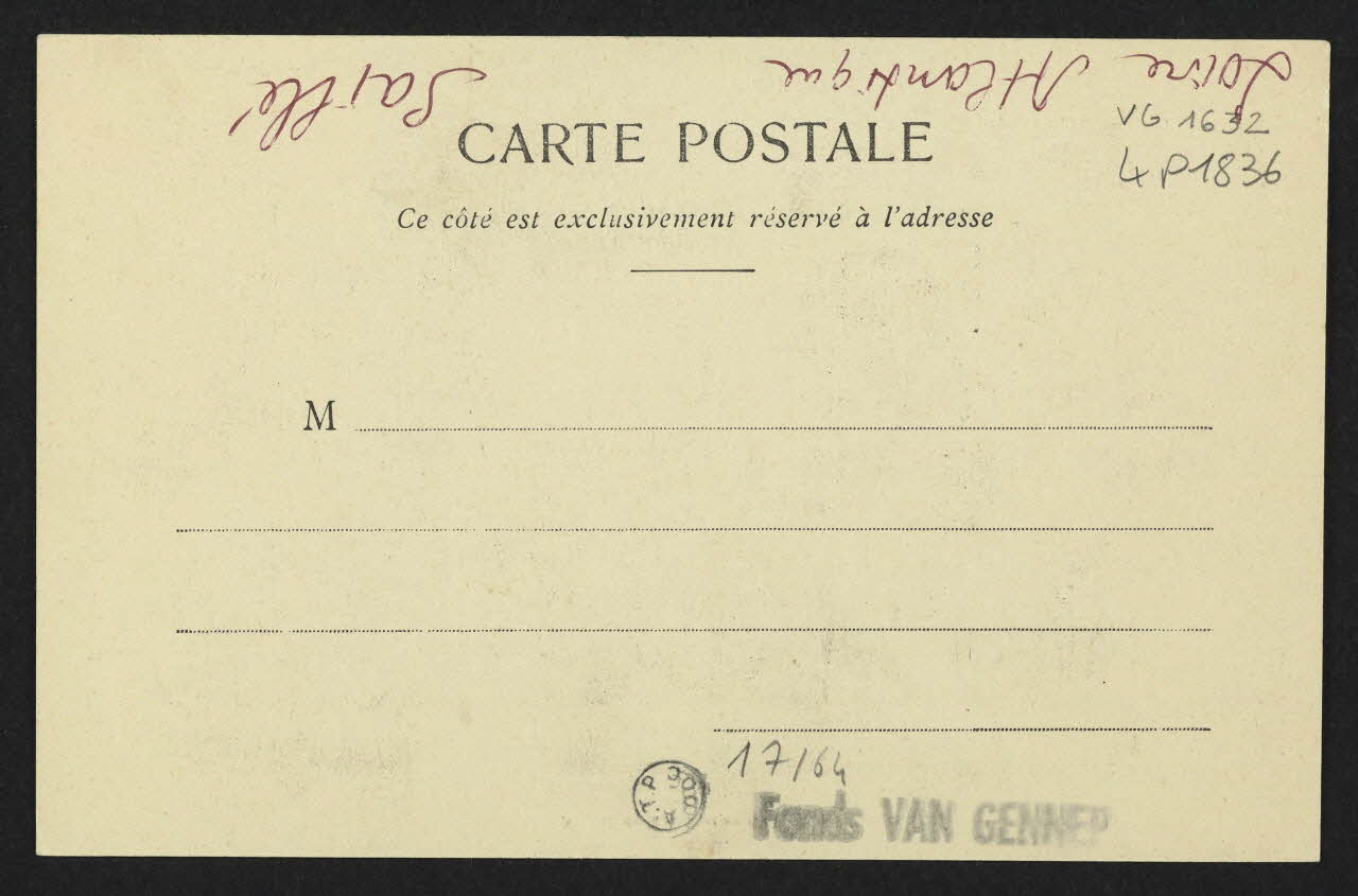 carte postale SAILLE, JEUNE FILLE PORTANT LE SEL DES OEILLETS 4P1836 Photo
