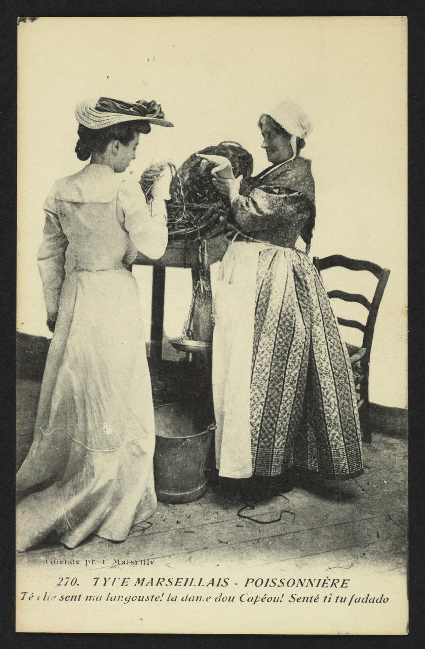 carte postale TYPE MARSEILLAIS, POISSONNIERE 4P1872 Photo