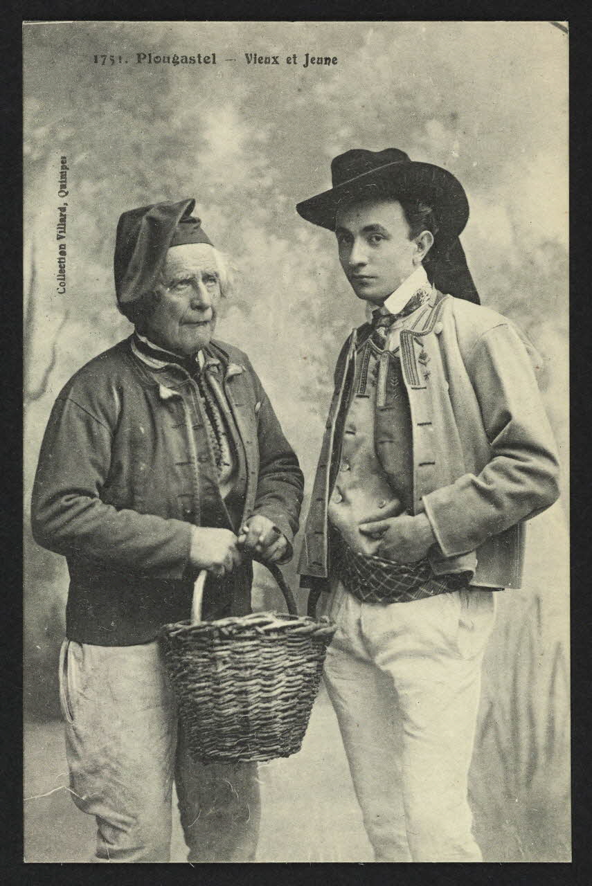 carte postale PLOUGASTEL, VIEUX ET JEUNE 4P1887 Photo