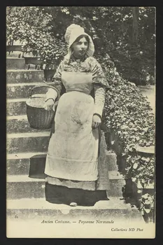 carte postale ANCIEN COSTUME, PAYSANNE NORMANDE 4P1894 Photo