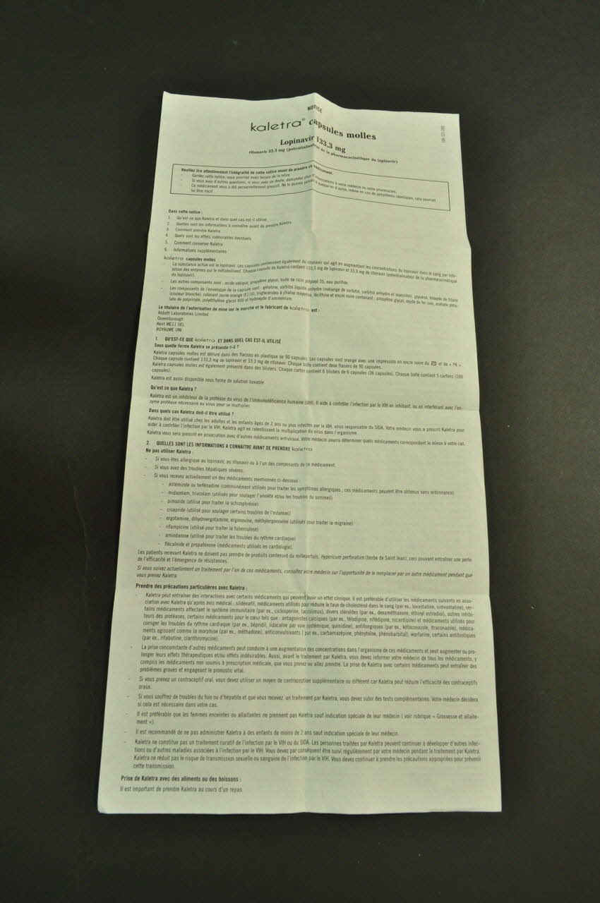 Laboratoires Abbott notice Kaletra France 2001/3 2002.125.46.4 Photo Mucem