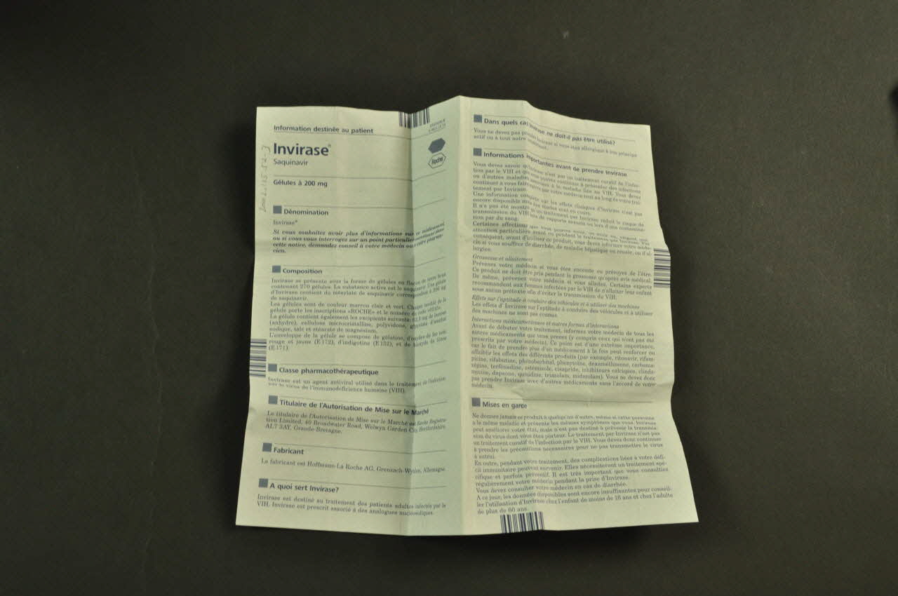 Laboratoire Roche notice Invirase France 1996 2002.125.52.3 Photo Mucem