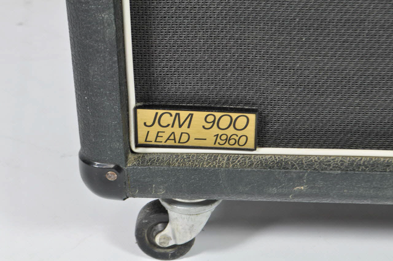 Marshall ; Celestion; baffle Grande-Bretagne 1990 2000.6.2.1 Photo Mucem