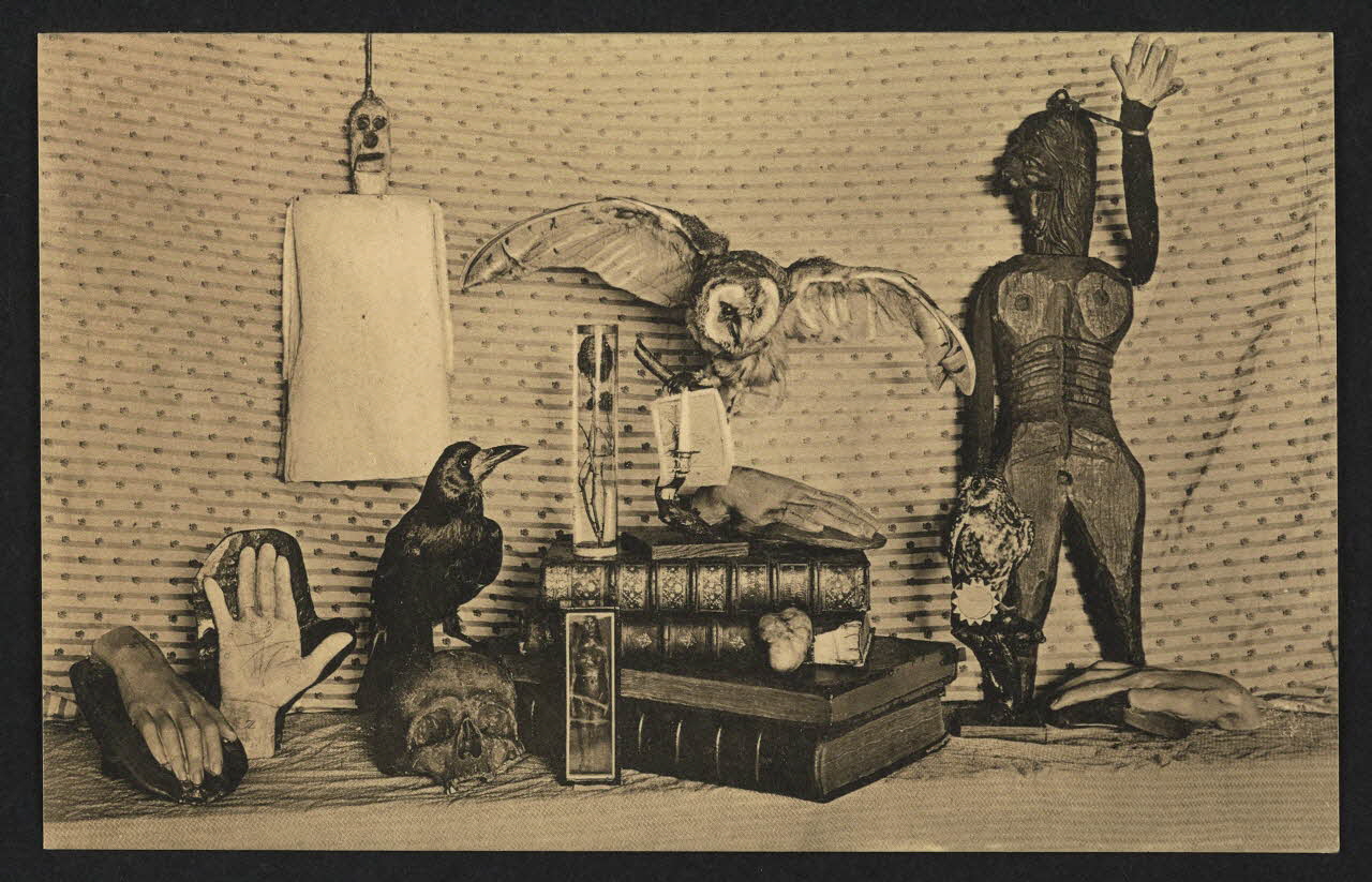 carte postale MUSEE DE FOLKLORE, DEMONOLOGIE, MAGIE NOIRE ET CHIROMANCIE 4P2097 Photo