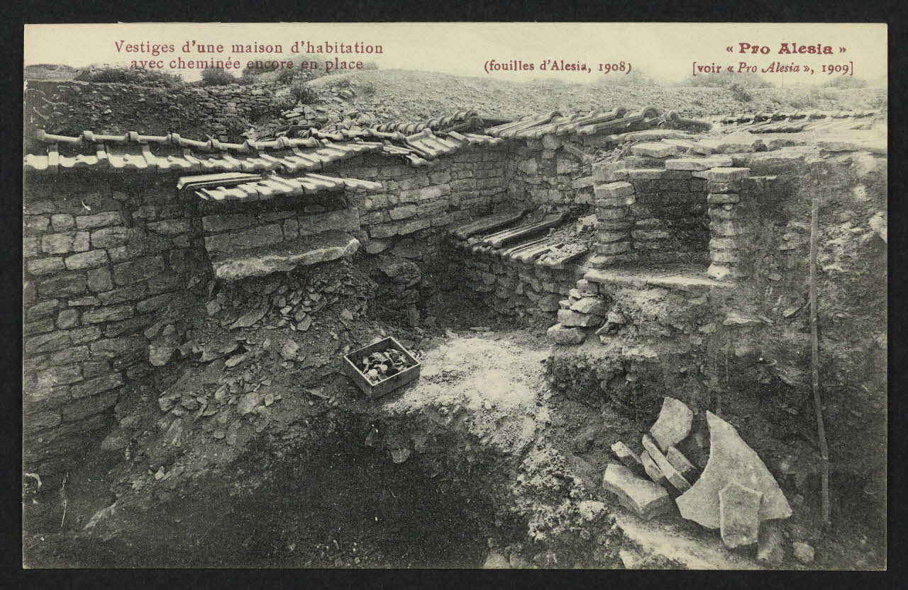 carte postale VESTIGES D'UNE MAISON D'HABITATION AVEC CHEMINEE ENCORE EN PLACE Côte-d'Or 1908 4P2117 Photo