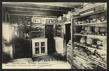 carte postale GLOZEL (ALLIER), LE MUSEE, VUE INTERIEURE 4P2200  Photo