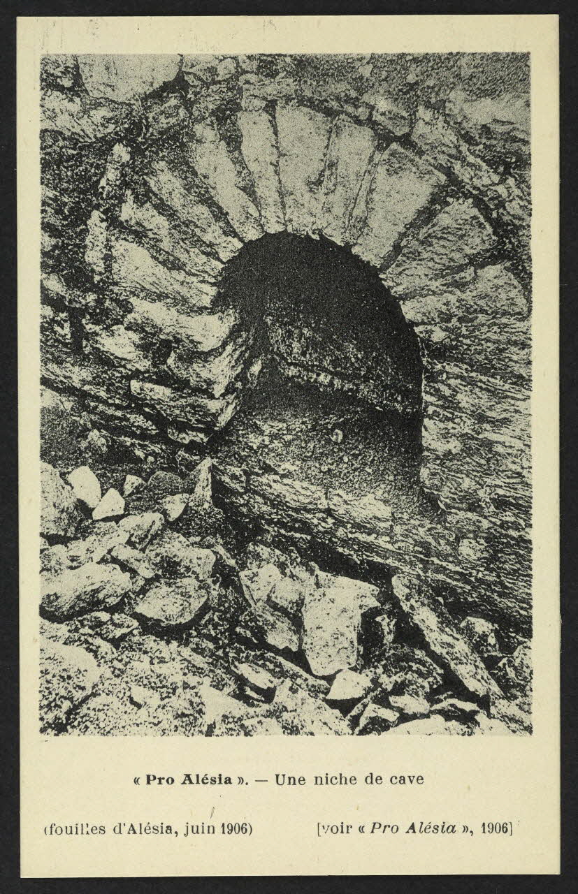 carte postale "PRO ALESIA", UNE NICHE DE CAVE Côte-d'Or 1906 4P2222 Photo