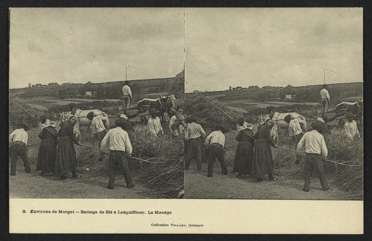 carte postale BATTAGE DE BLE A LESQUIFFINEC, LE MANEGE 4P2244 Photo