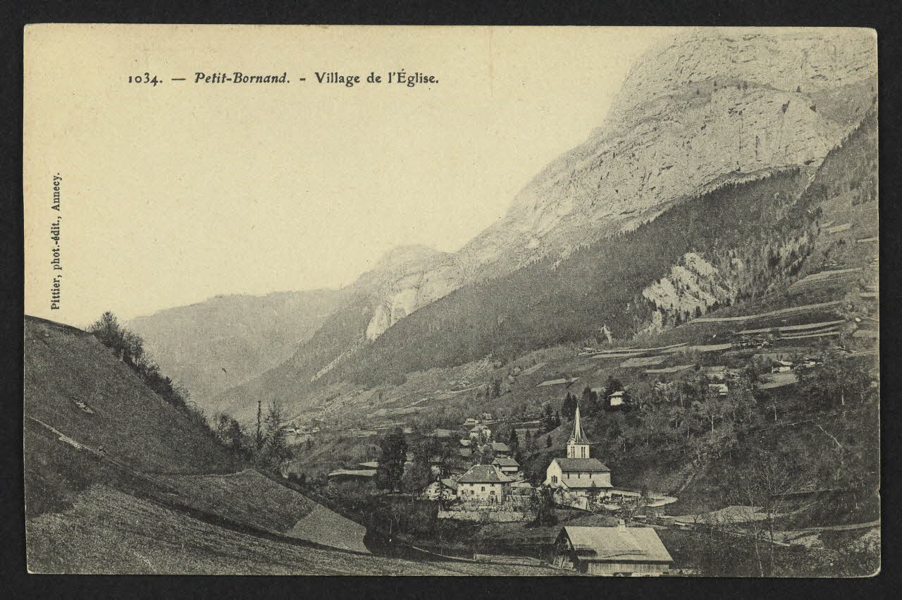 carte postale PETIT-BORNAND, VILLAGE DE L'EGLISE 4P2272 Photo