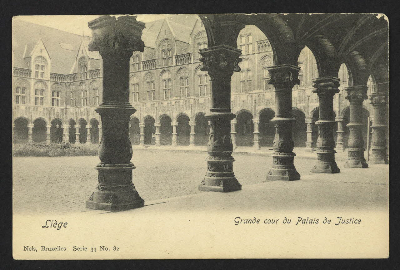 carte postale LIEGE, GRANDE COUR DU PALAIS DE JUSTICE 4P2306 Photo