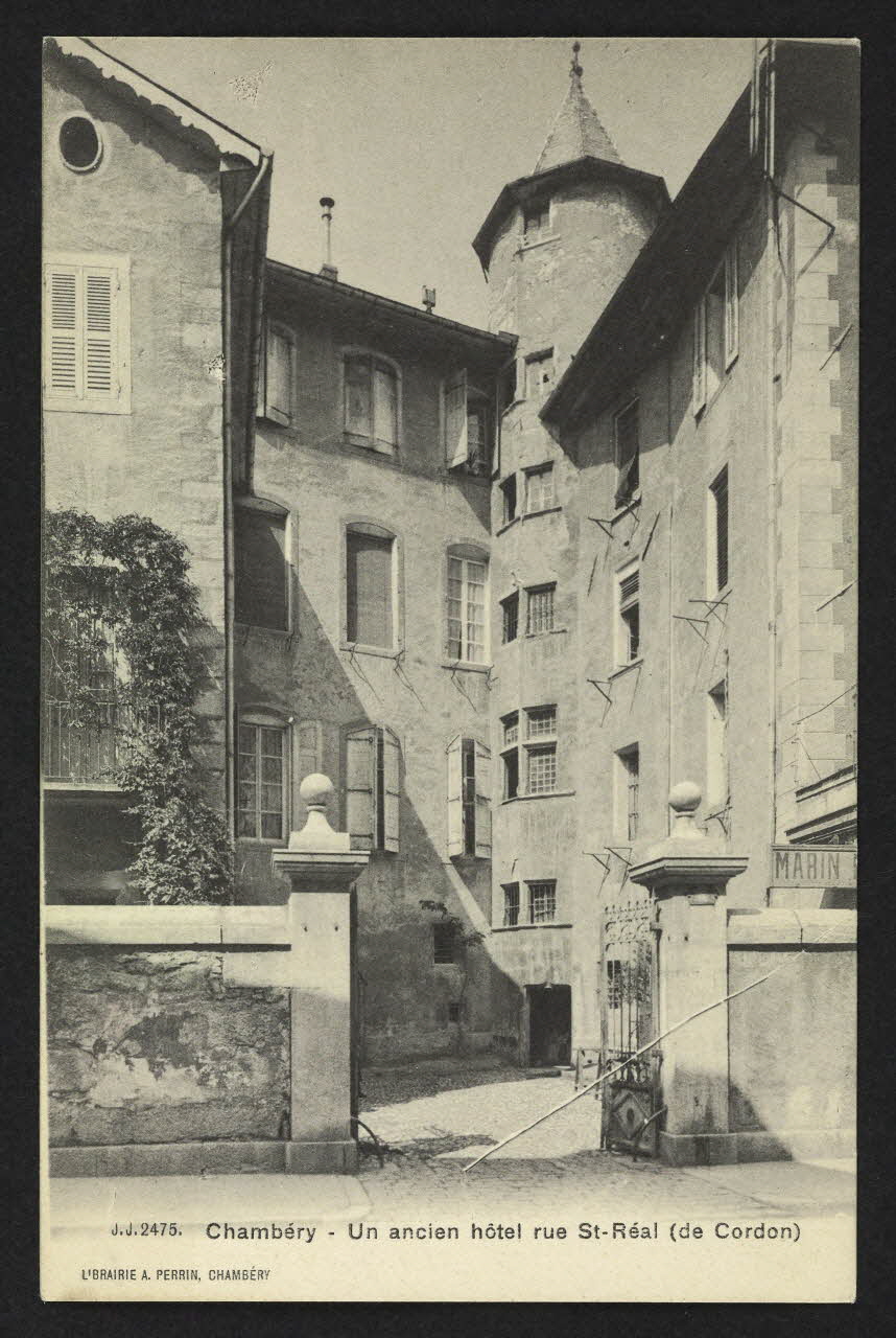 carte postale CHAMBERY, ANCIEN HOTEL RUE SAINT-REAL (DE CORDON) 4P2328 Photo