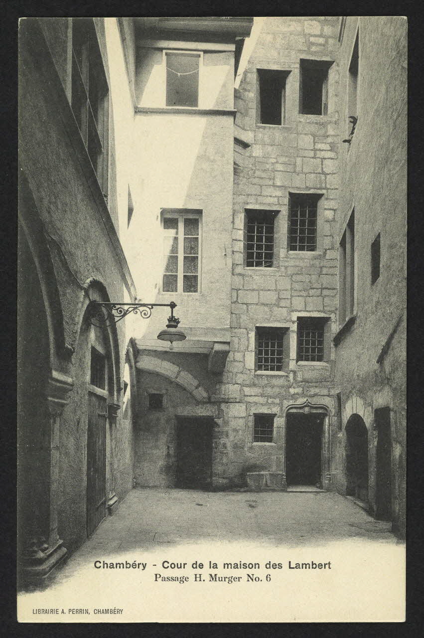 carte postale CHAMBERY, COUR DE LA MAISON DES LAMBERT, PASSAGE H MURGER, NUMERO 6 4P2349 Photo