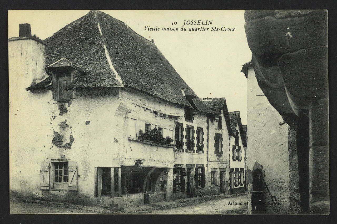carte postale JOSSELIN, VIEILLE MAISON DU QUARTIER STE-CROIX 4P2378 Photo