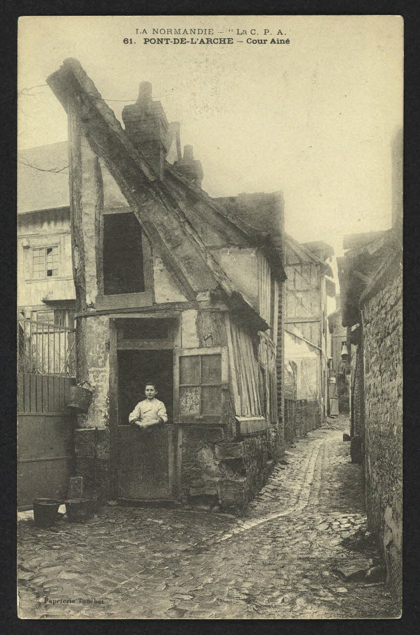 carte postale PONT DE L'ARCHE, COUR AINE 4P2388 Photo