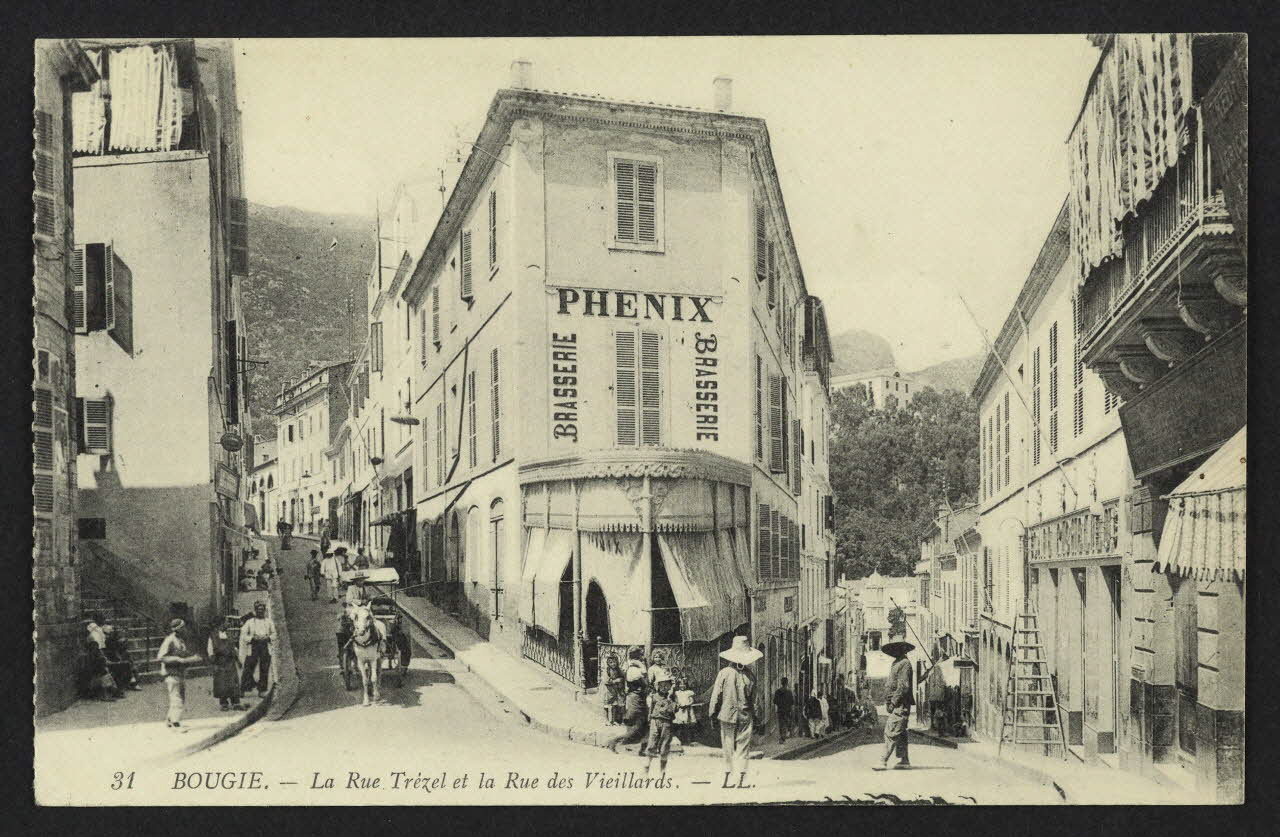 carte postale BOUGIE, LA RUE TREZEL ET LA RUE DES VIEILLARDS 4P2406 Photo