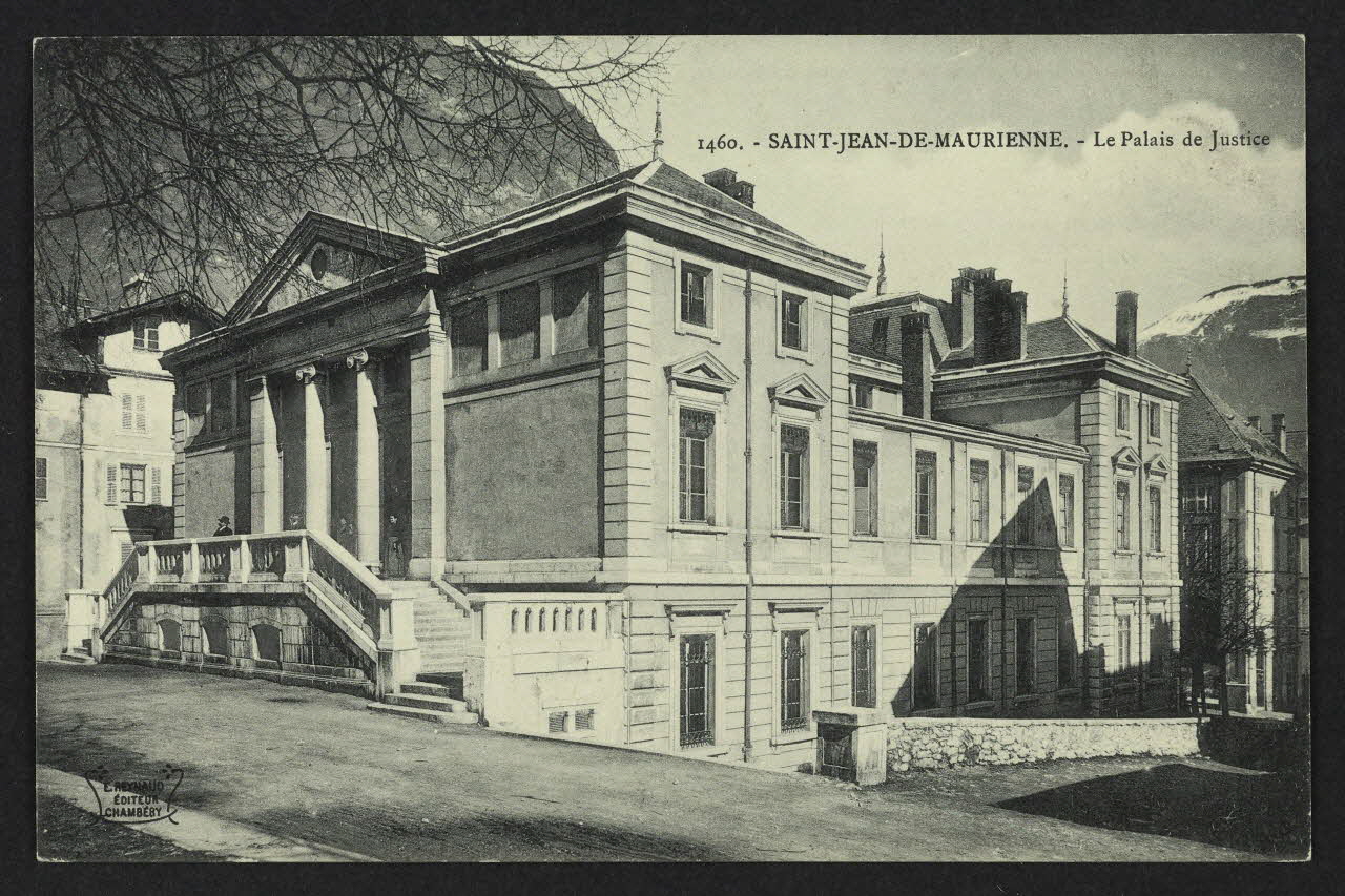 carte postale SAINT-JEAN-DE-MAURIENNE, LE PALAIS DE JUSTICE 4P2422 Photo