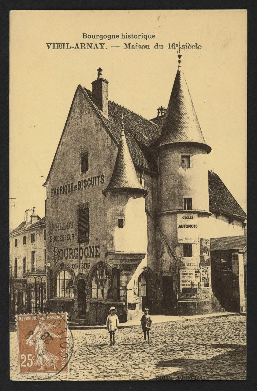 carte postale VIEIL-ARNAY, MAISON DU 16E S 4P2424 Photo