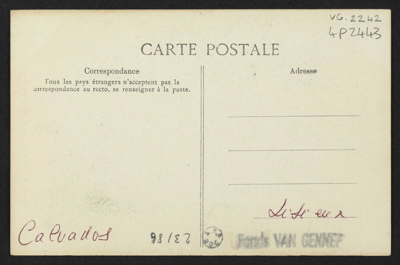 carte postale LISIEUX, LE MANOIR LARREY, IMPASSE RUE D'OUVILLE 4P2443 Photo