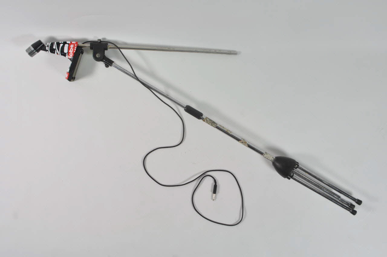 PIED DE MICRO 2000.6.5.8 Photo Mucem