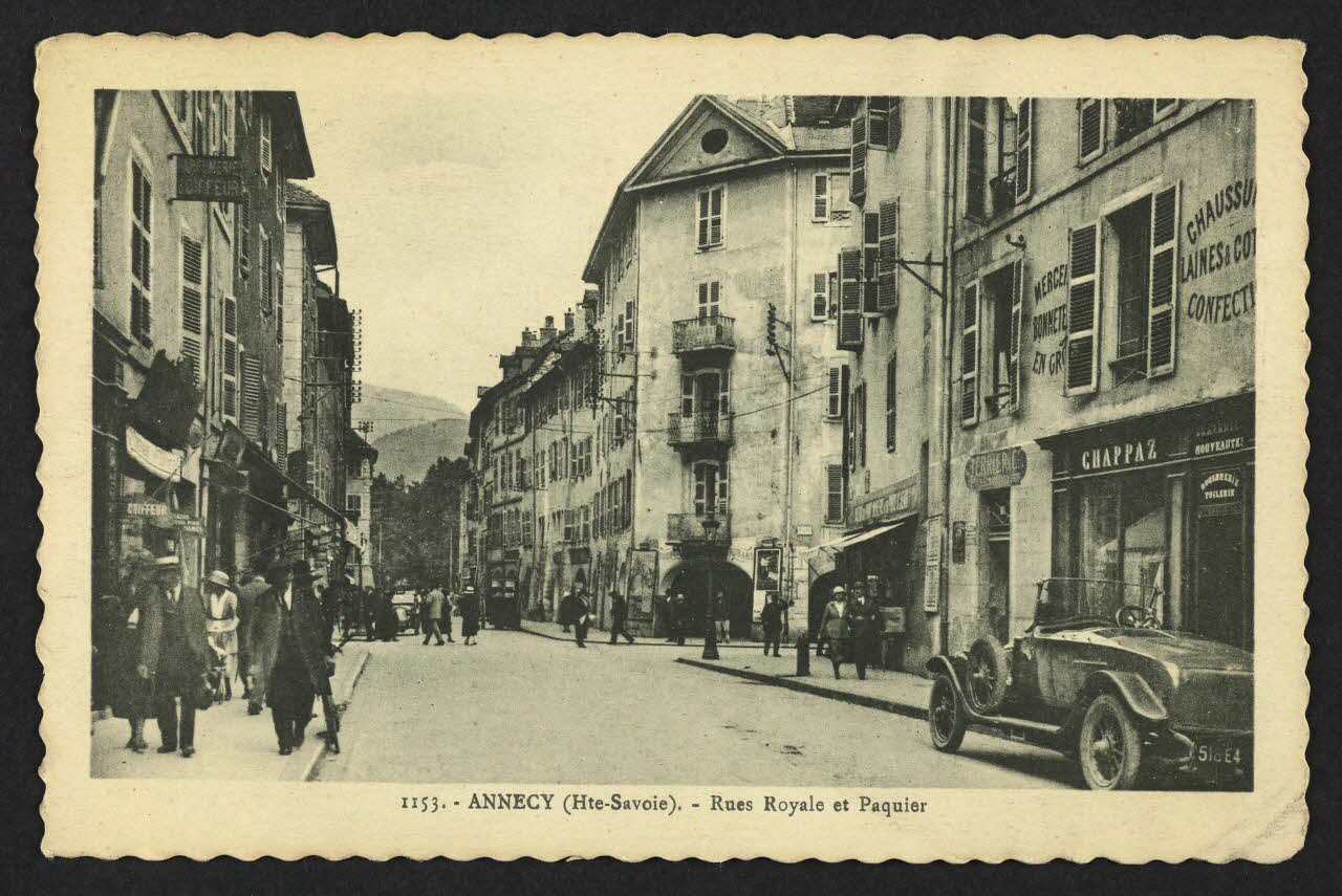 carte postale ANNECY, RUE ROYALE ET PAQUIER 4P2450 Photo