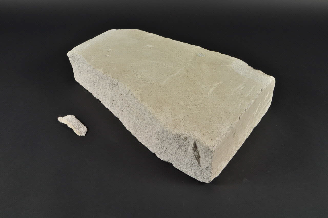 PIERRE 2000.6.7.24.3 Photo Mucem