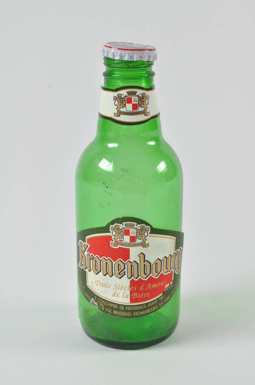 bouteille 2000.6.8.8.1-2 Photo Mucem