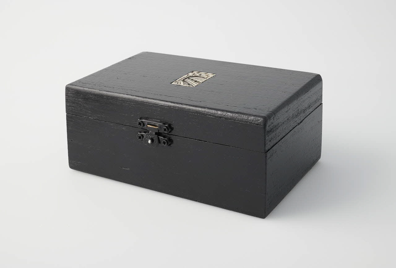 Mind coffret Coffret de quatre bagues sur le thème du métro Lombardie, Italie 2019 2020.24.2.1-5 Photo Mucem / Marianne Kuhn