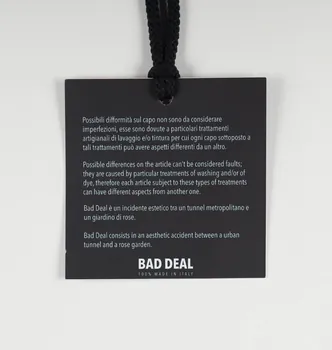 Zoow24 ; Bad Deal pull-over Pull-over "Nasty Duck" Lombardie, Italie 2015 2020.22.51.2.1-2  Photo Mucem / Marianne Kuhn