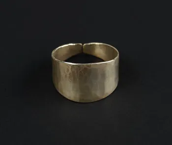 Radu Ion ; Mesteshukar ButiQ bague Roumanie 2013-2019 2020.12.18  Photo Mucem / Marianne Kuhn
