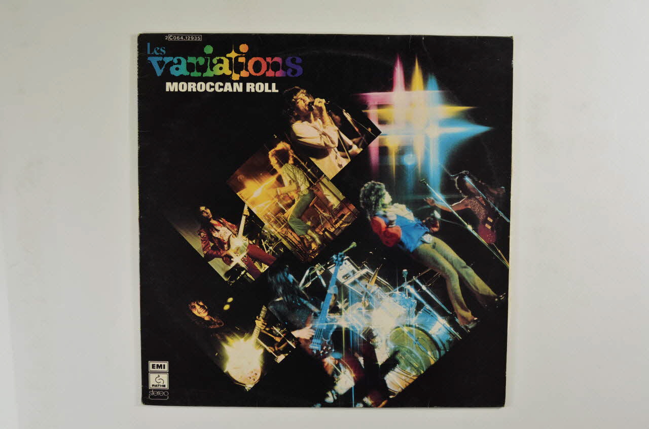 Les Variations ; Emi disque 33 tours Les Variations / Moroccan roll Mississipi, Etats-Unis 1974 2001.69.16.141.1-2 Photo Mucem