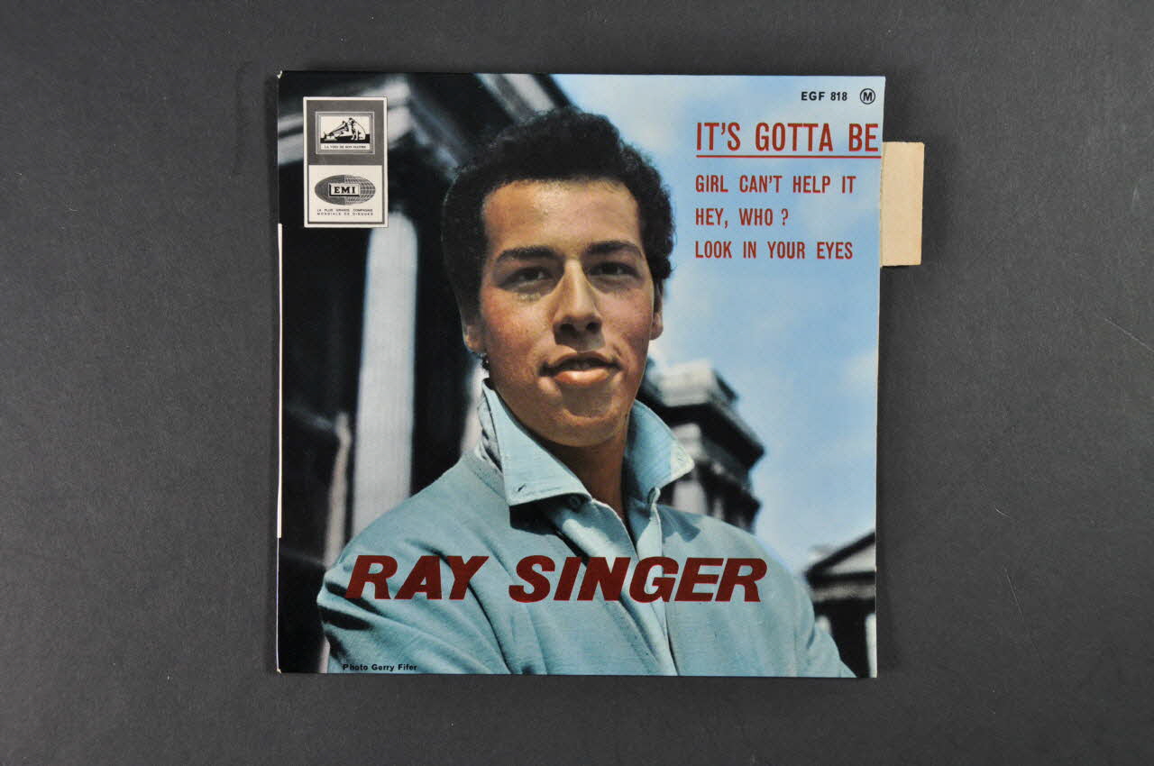 pochette de disque Look in your eyes 2001.69.16.1440 Photo Mucem