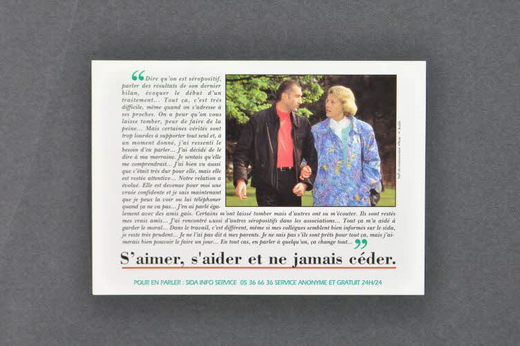 Ministère des Affaires Sociales, de la Santé et de la Ville carte postale "Quand on peut m'écouter, c'est plus facile d'en parler" France 1996 2002.126.28 Photo Mucem