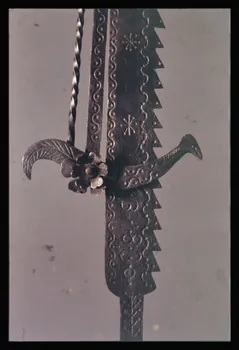 Jean-Dominique Lajoux photographie Crémaillère. Provenant de France et datée de 1830 Ile-de-France, France 1968 Ph.1968.108.24  Photo