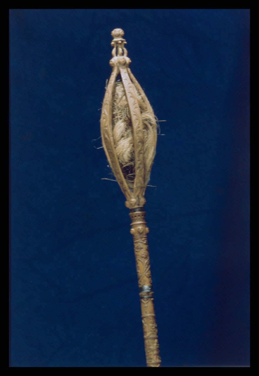 Jean-Dominique Lajoux photographie Fuseau en bois sculpté Ile-de-France, France 1968/12/1 Ph.1968.110.78 Photo