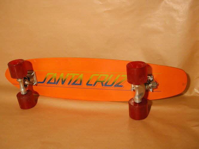 Santa Cruz ; Gullwing ; Sims skateboard Californie, Etats-Unis 1975-1979 2000.29.105.1-7 Photo