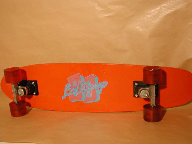 Benjy Boards ; Barland ; Road Rider skateboard Aquitaine, Etats-Unis 1975-1979 2000.29.124.1-7 Photo