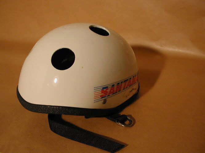 Santana casque de skateur Californie, Etats-Unis 1975-1979 2000.29.85 Photo