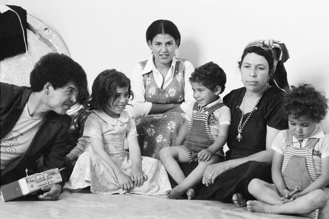 Alain Leloup ; Studio AZA tirage photographique Maison à Lemamra Provence-Alpes-Côte d’Azur, Algérie 1979 2021.1.11 Photo Collection Mucem  Alain Leloup