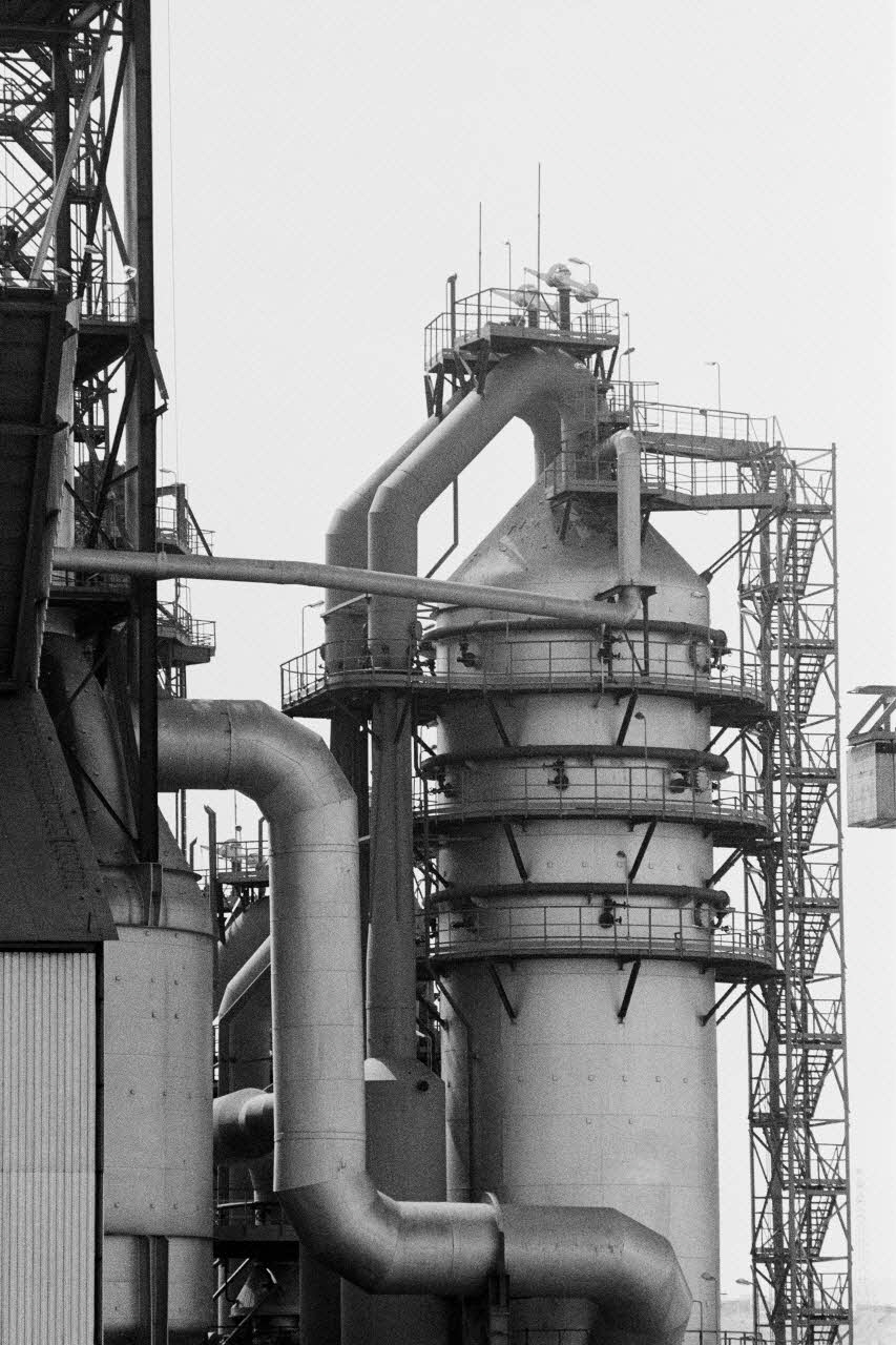 Alain Leloup ; Studio AZA tirage photographique Usine Annaba, Algérie 1979 2021.1.17 Photo Collection Mucem  Alain Leloup
