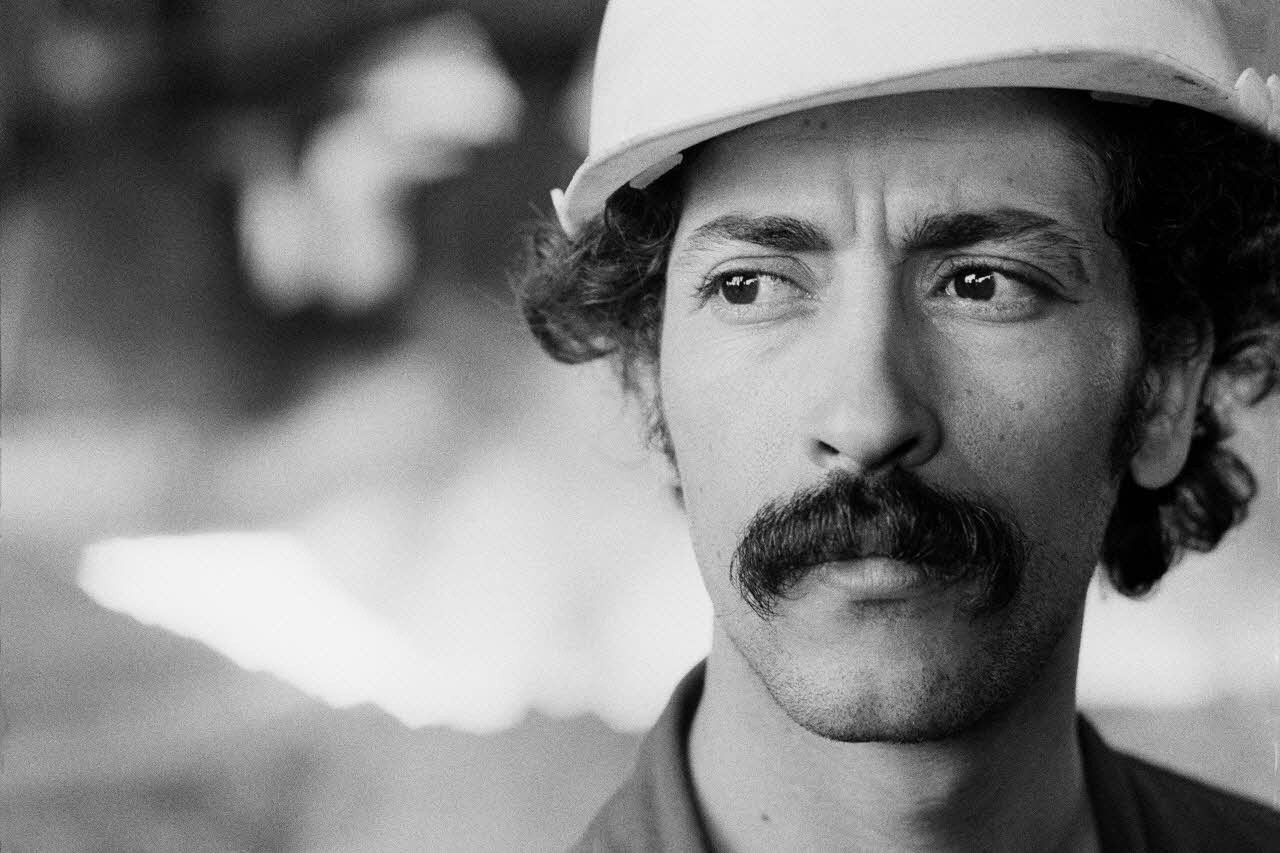 Alain Leloup ; Studio AZA tirage photographique Usine Annaba, Algérie 1979 2021.1.21 Photo Collection Mucem  Alain Leloup