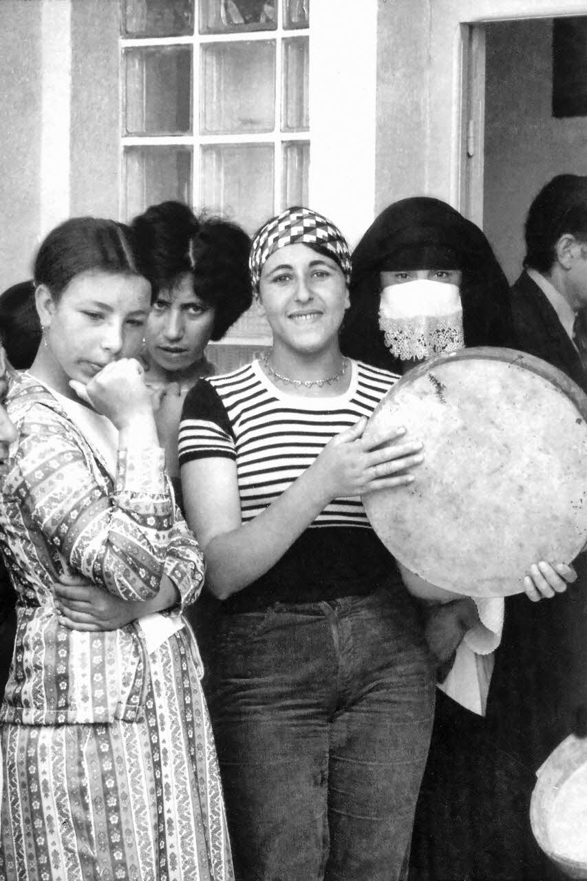 Alain Leloup ; Studio AZA tirage photographique Mariage Provence-Alpes-Côte d’Azur, Algérie 1979 2021.1.8 Photo Collection Mucem  Alain Leloup