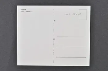 Stichting Aids Fonds - Fonds Néerlandais De Soutien carte postale "Silence" contenue dans une pochette de 8 cartes  : Hunkemöller steunt de strijd tegen HIV en AIDS ( Hunkemöller soutient la lutte contre le HIV et le Sida) Pays-Bas 1998 2002.126.92.6 Photo Mucem