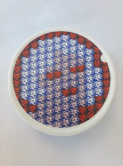 Thomas Bayrle ; Lab’Bel ; Fromagerie Bel boîte à fromage La Vache qui rit édition Collector Ile-de-France, France 2015 2020.34.2 Photo Mucem