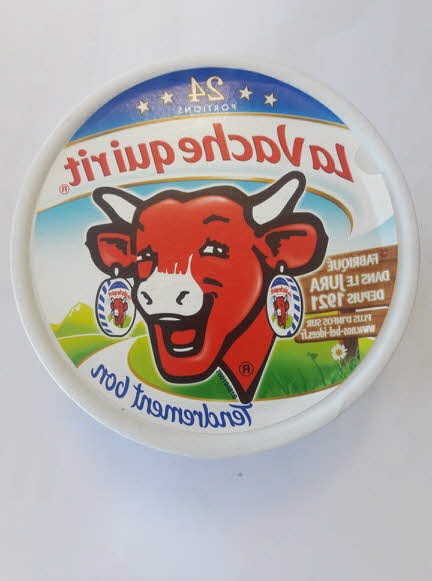 Jonathan MONK ; Lab’Bel ; Fromagerie Bel boîte à fromage La Vache qui rit édition Collector Ile-de-France, France 2016 2020.34.3 Photo Mucem