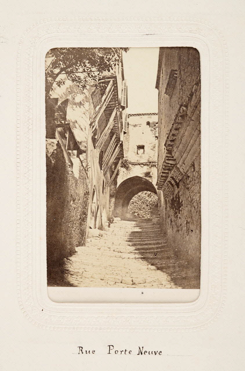 Félix J. Moulin tirage photographique Rue Porte Neuve Algérie 1860-1870 2020.41.1.3 Photo Mucem / Marianne Kuhn