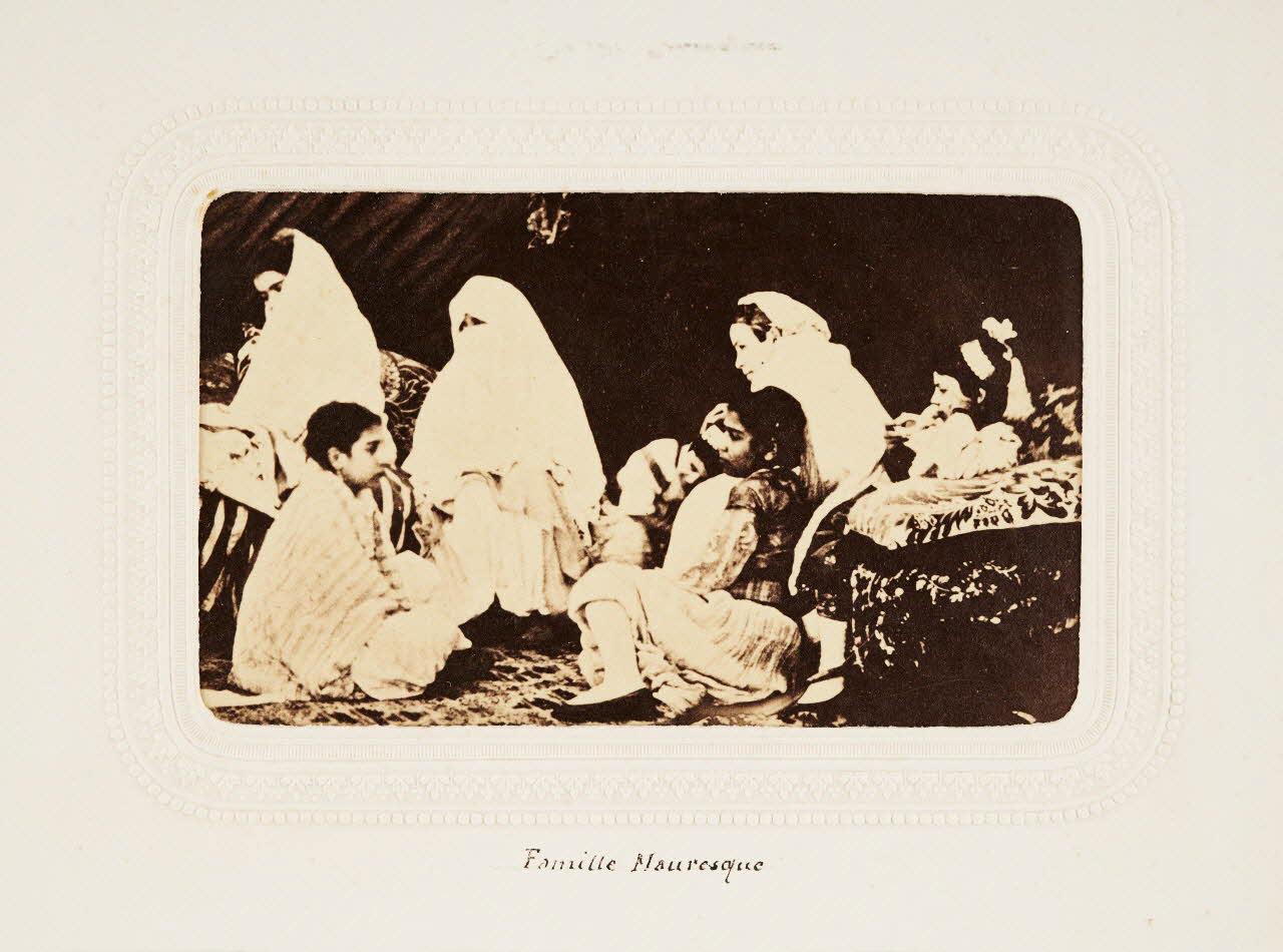Félix J. Moulin tirage photographique Famille Mauresque Algérie 1860-1870 2020.41.1.51 Photo Mucem / Marianne Kuhn