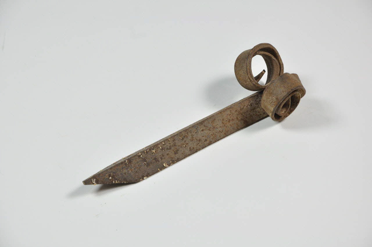 piquet 2002.133.1.20 Photo