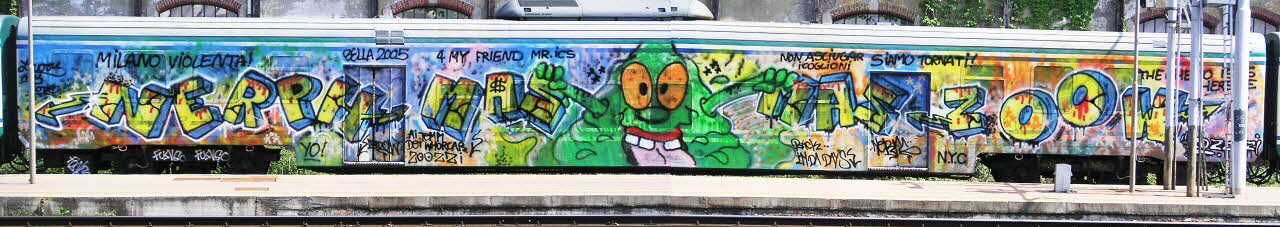 Zoow24 montage photographique Wholecar Lombardie, Italie 2005 2020.22.61.17 Photo Collection Mucem, cliché Zoow24