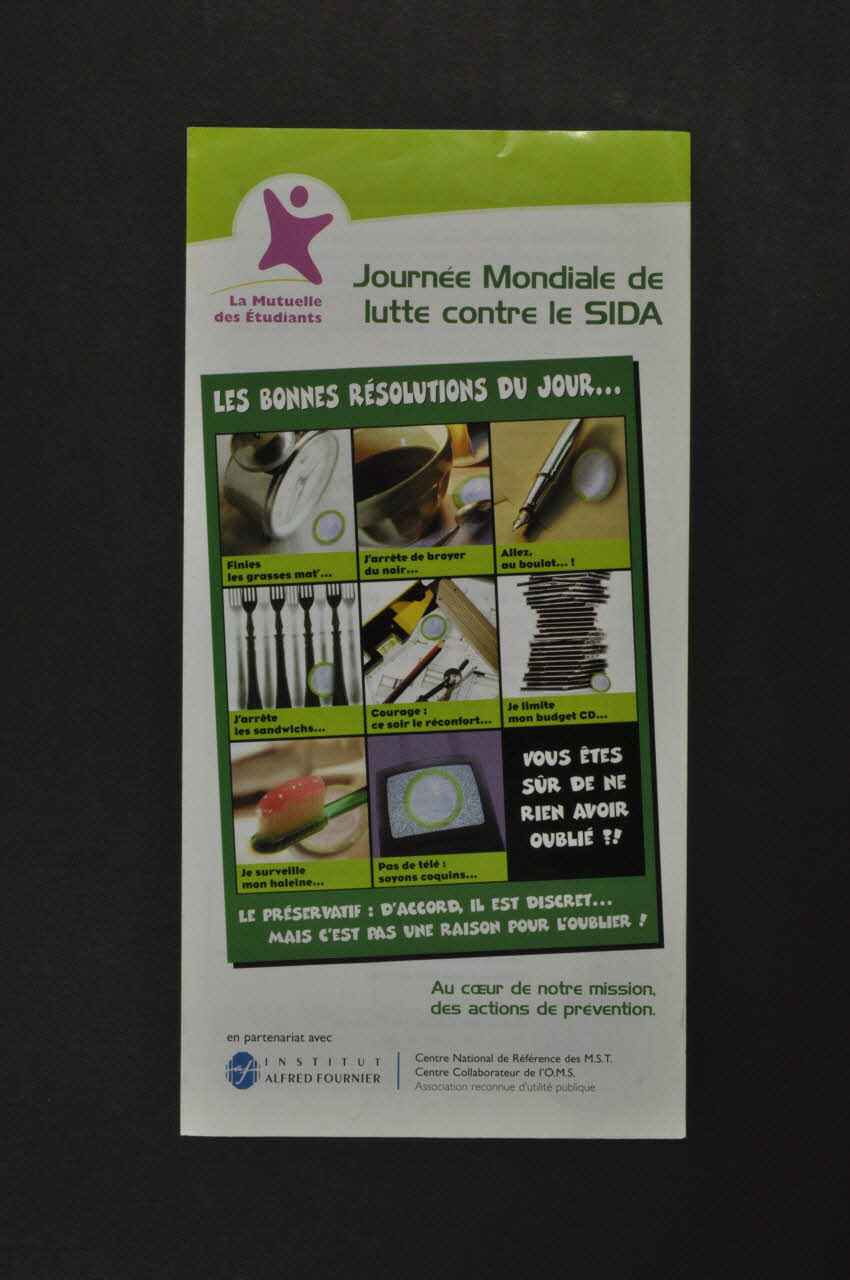 La Mutuelle Des Etudiants Dépliant "Journée mondiale de lutte contre le SIDA. Vous êtes sûr de n'avoir rien oublié?" France 1998 2002.127.13 Photo Mucem