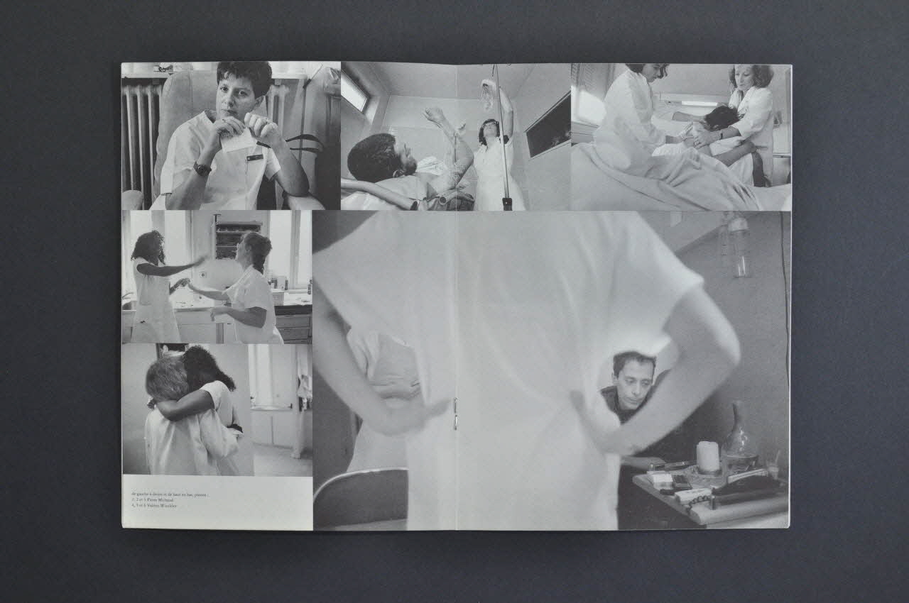 Musée de l'Assistance Publique - Hôpitaux de Paris BROCHURE "Points de vue. Les soignants au coeur des années sida." Île-de-France, France 1992 2002.127.270 Photo Mucem